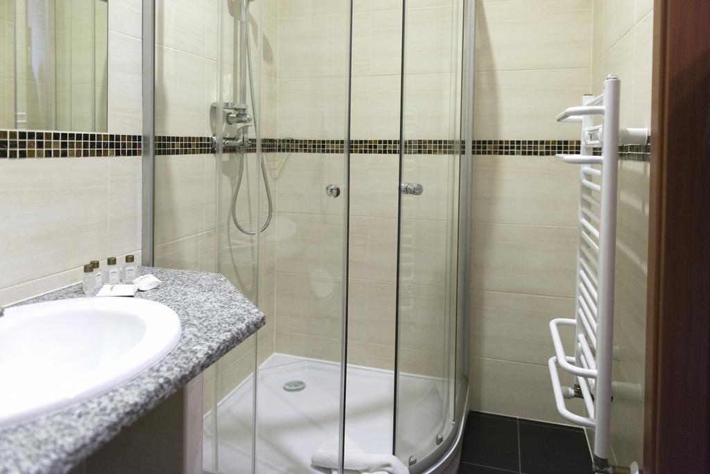 Lesny Dwor Karpacz Piekarnia Mio Padre Restauracja Mamma Mia Bed & Breakfast